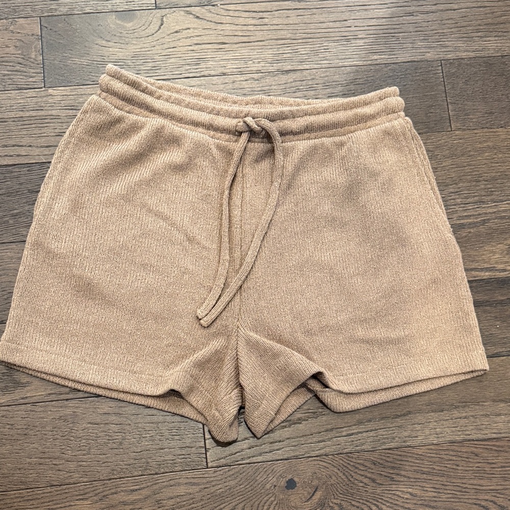 H&M‎ knit shorts